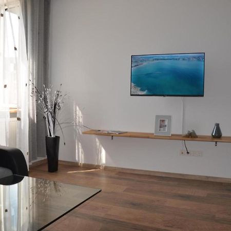 Ferienwohnung Vega - Free Parking - Self Checkin Graz Exterior foto